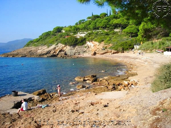 pic Madonna Delle Grazie Elba spiaggia di madonna delle grazie